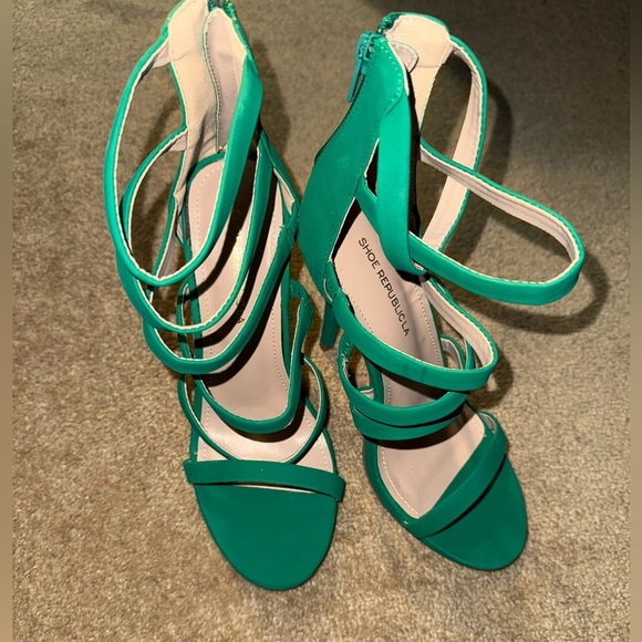 Shoe Republic LA Size: 7.5 Teal Open Toe Stiletto - Picture 2 of 4